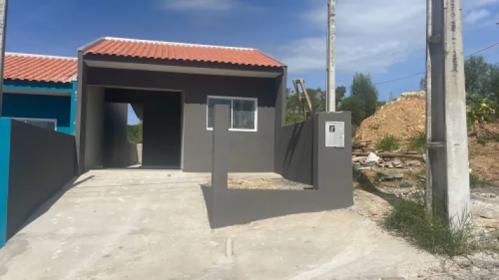 Casa com 2 quartos à venda em Ortigueira